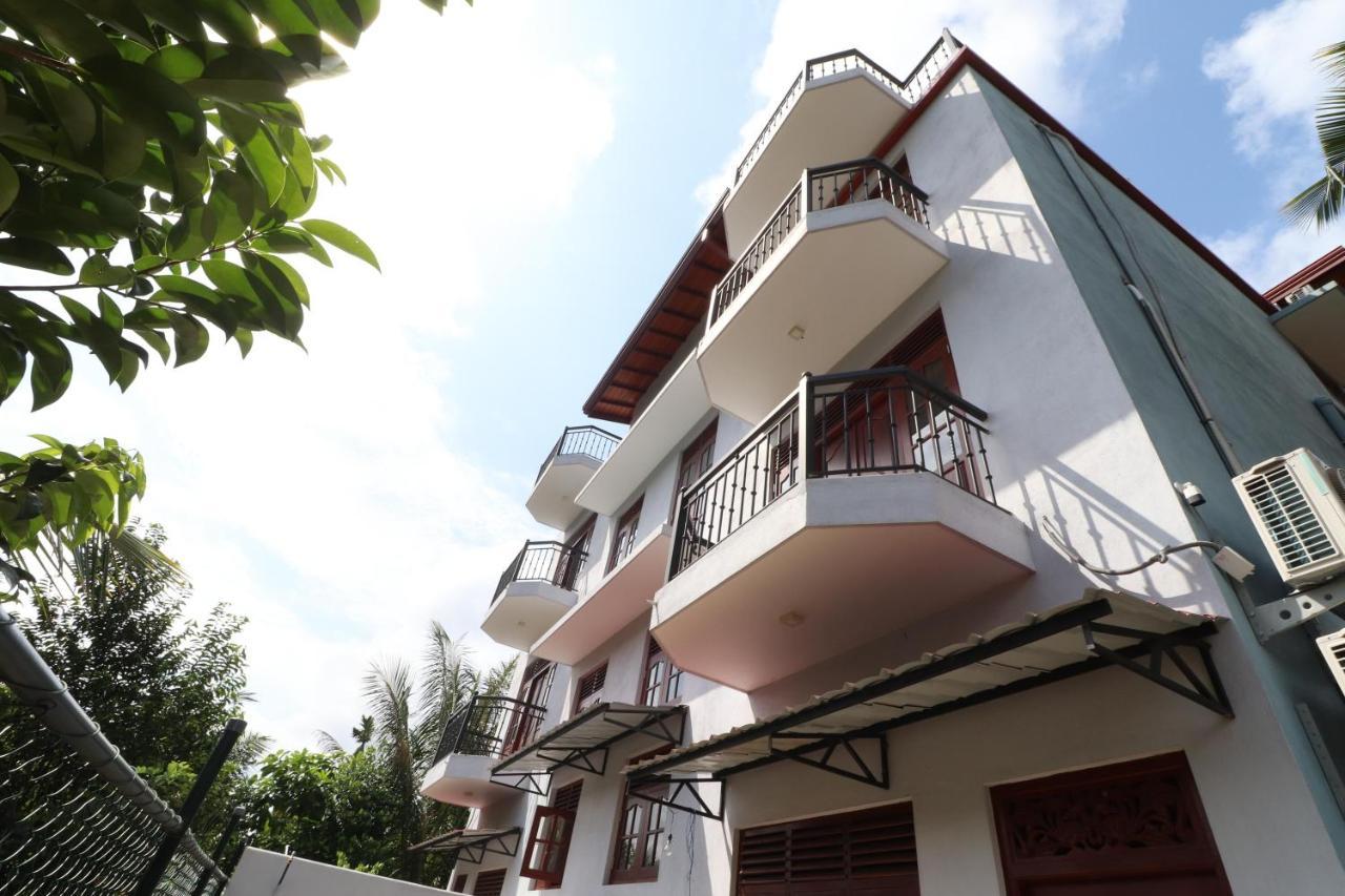 Slightly Chilled Forest Villa Sirimalwatta ภายนอก รูปภาพ