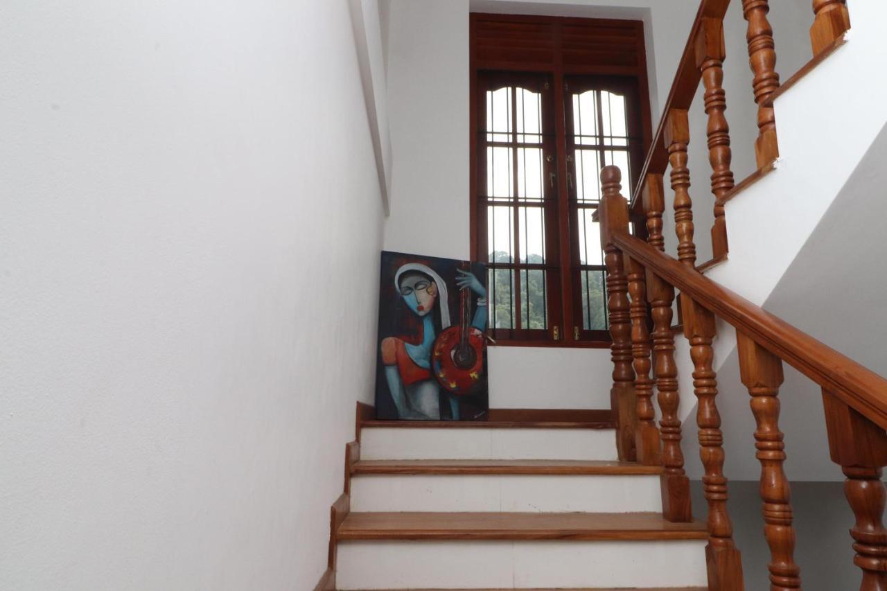 Slightly Chilled Forest Villa Sirimalwatta ภายนอก รูปภาพ